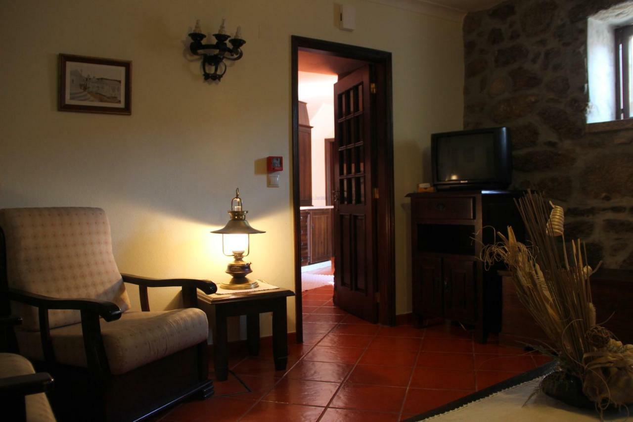 Casa Pissarra Villa ลินญาริช ภายนอก รูปภาพ