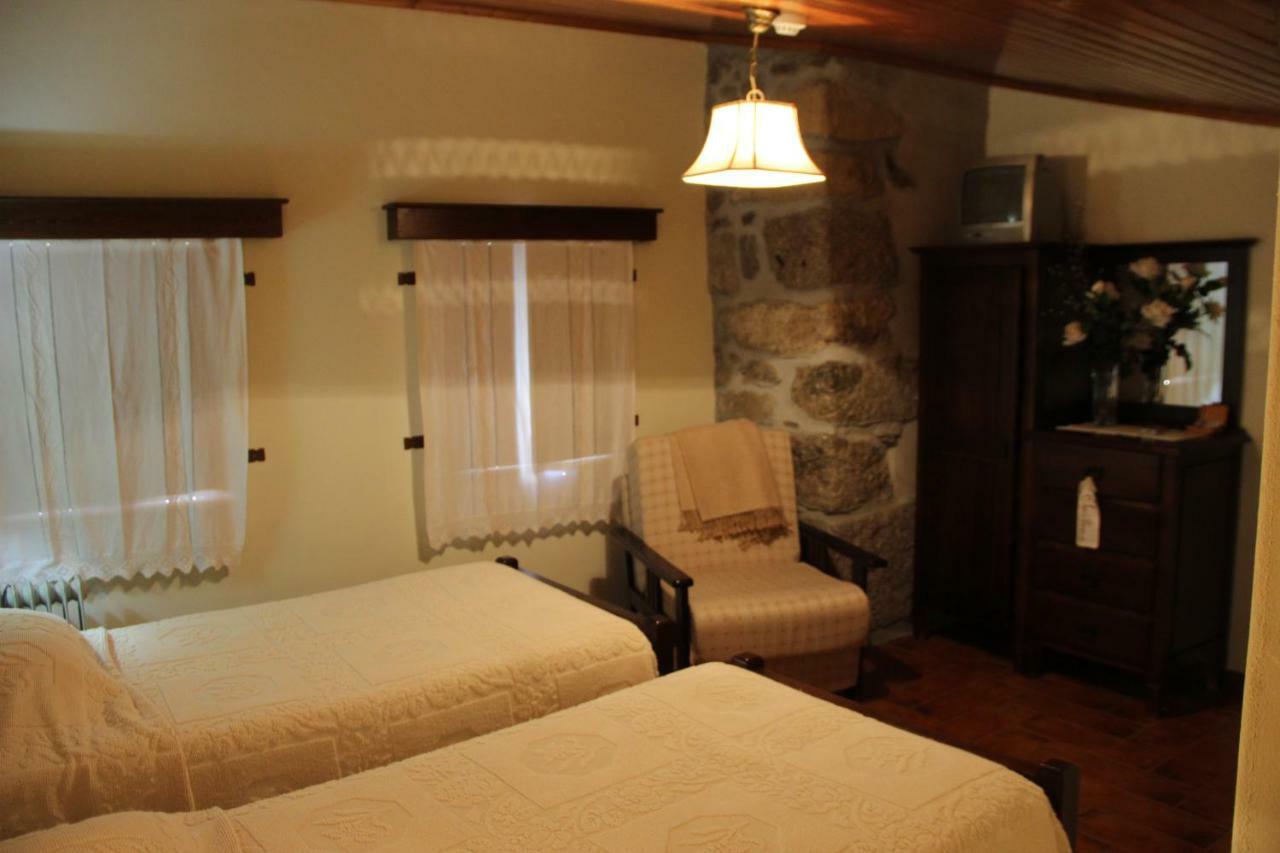 Casa Pissarra Villa ลินญาริช ภายนอก รูปภาพ